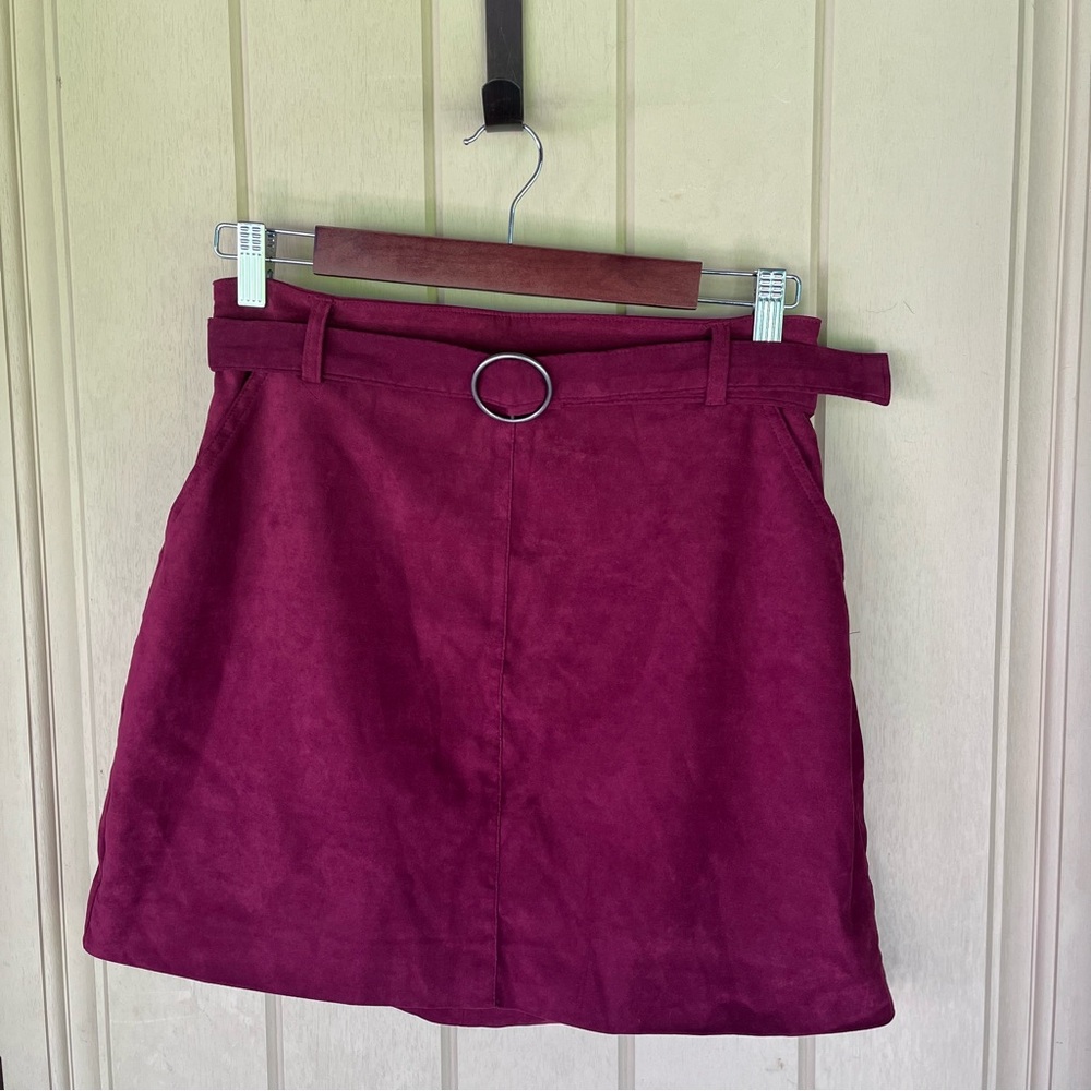 Hollister Ultra High-Rise Skirt